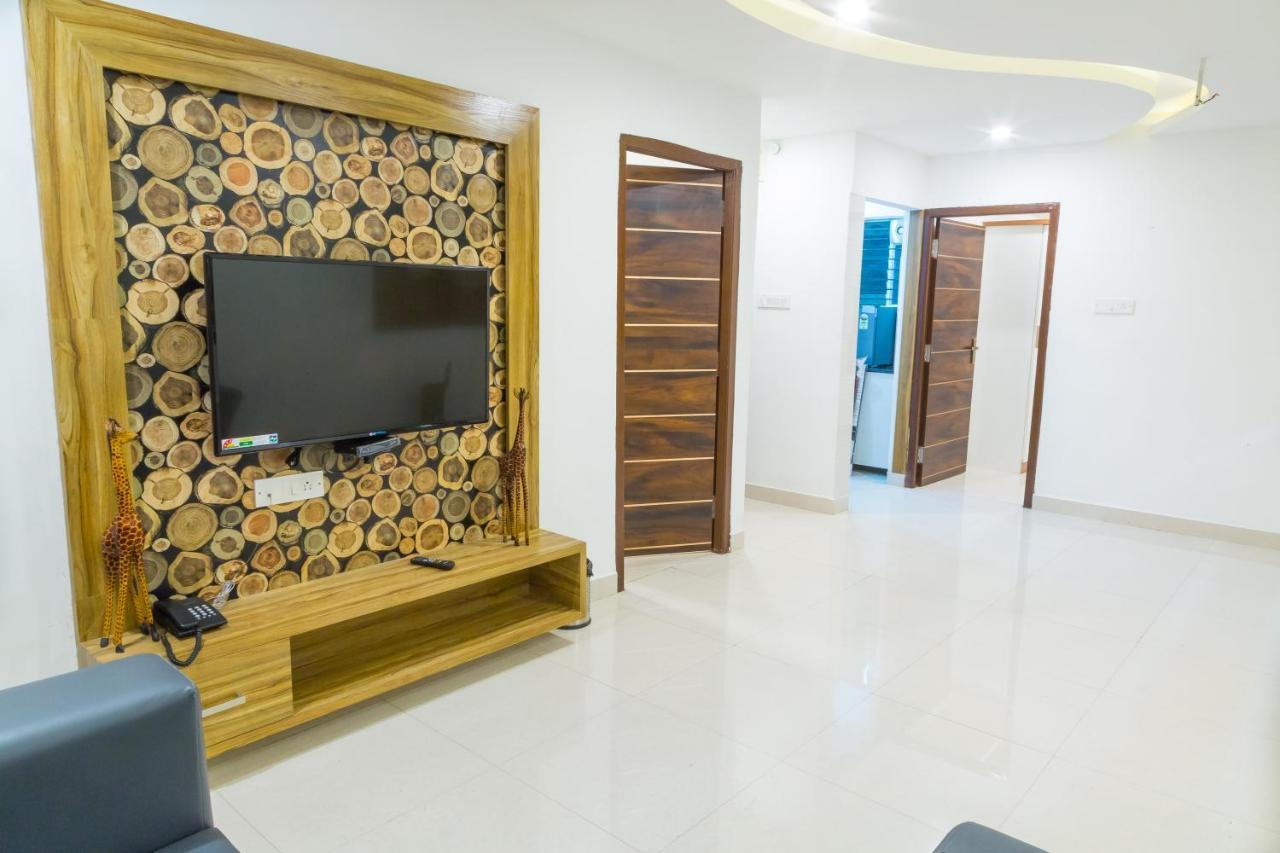 The Porch Inn Hotel/Service Apartments Bangalore Esterno foto