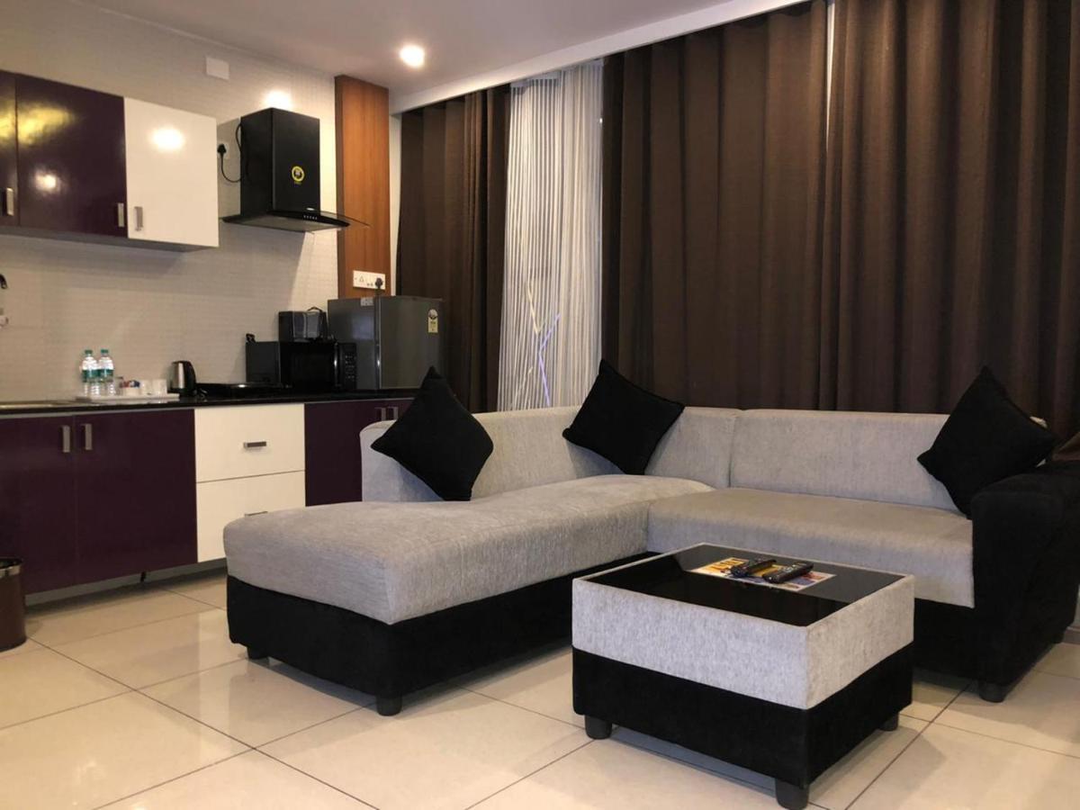 The Porch Inn Hotel/Service Apartments Bangalore Esterno foto